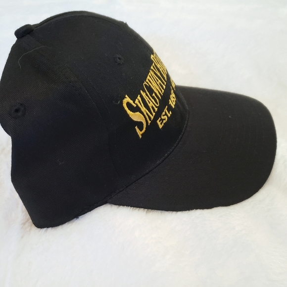 Vintage NWT Snapback Ball Cap Skagway Brewing Co. Black and Gold - Picture 3 of 7